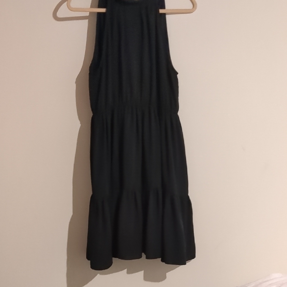 Elegant Black Sleeveless Dress